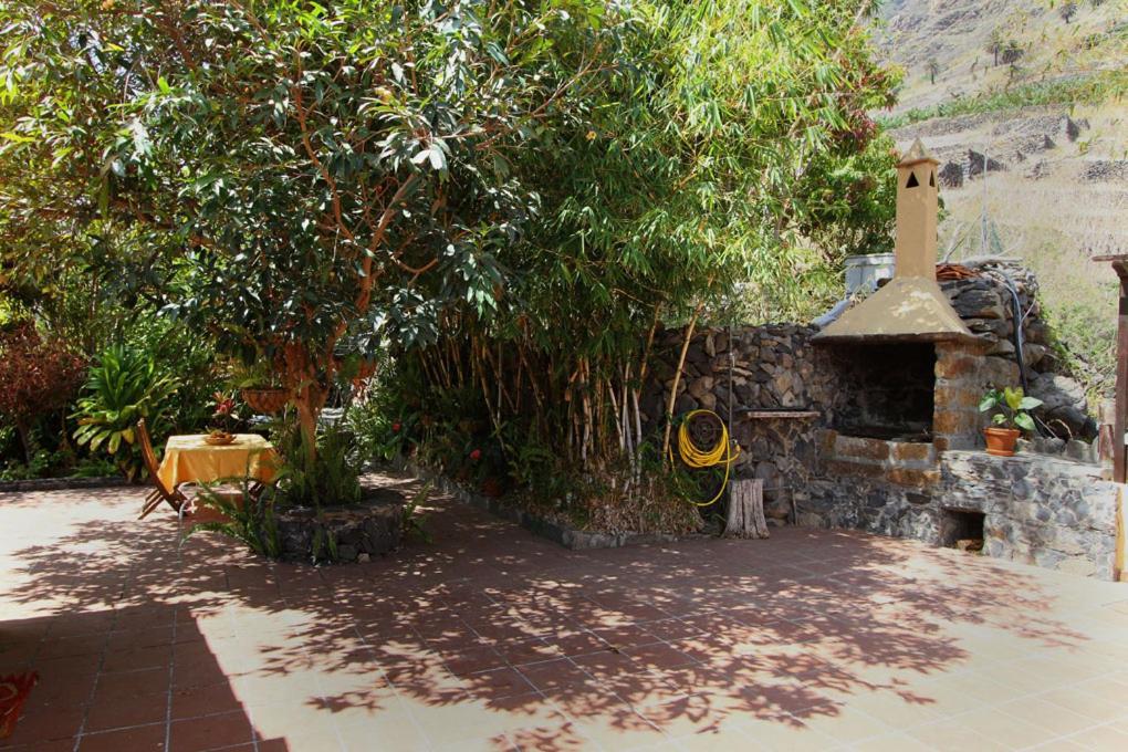 Casa Rural Los Aromos - Wunderschones Landhaus Mit Meerblick Hermigua Zewnętrze zdjęcie